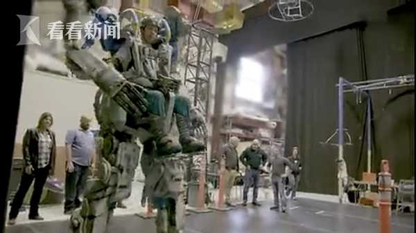 2030AI无人驾驶进入城区全场景实测阶段