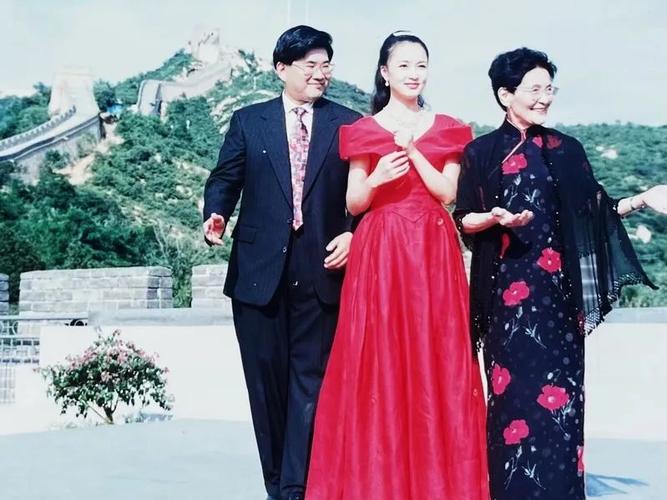 2026年生物电子皮肤实现与中枢神经系统实时信息交互